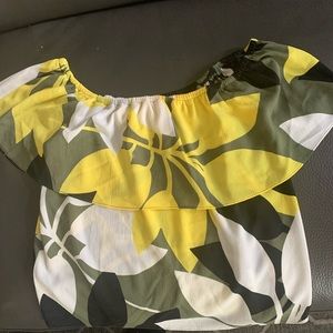 Bailey 44 Top